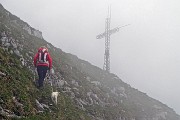 61 Finalmente la croce del Monte Secco (anticima 2217 m)
